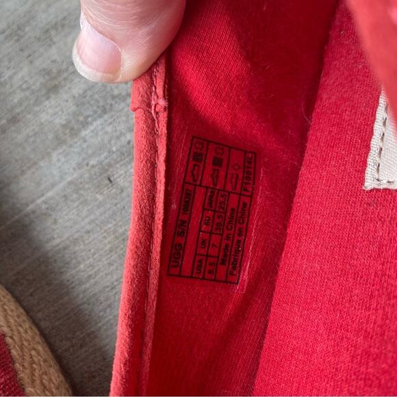 UGG Red canvas Espadrille slip on loafer with Decorative Bows size 8.5 women - Picture 4 of 8